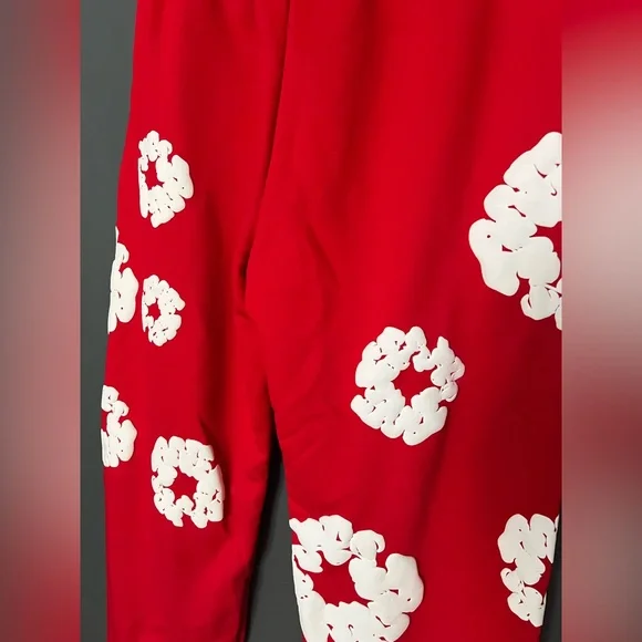 Denim Tears The Cotton Wreath Sweatpants Red White - Picture 4 of 6